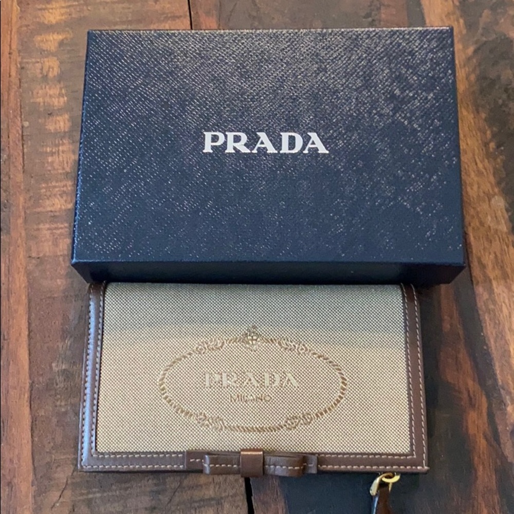 Prada Wallet Logo Jacquard